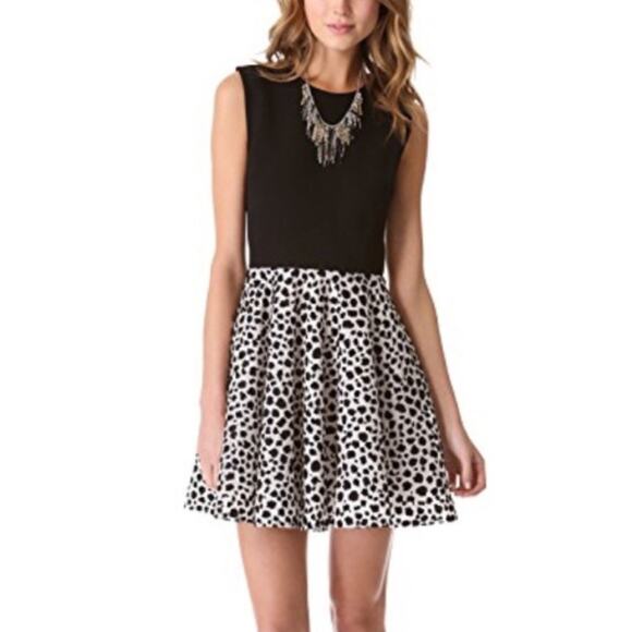 Diane Von Furstenberg Jeannie Leopard Dots Fit & Flare Mini Dress Black White 12 - Picture 1 of 12